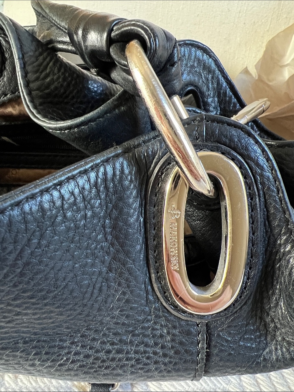B. Makowsky black pebbled leather hobo shoulder bag - Picture 6 of 8